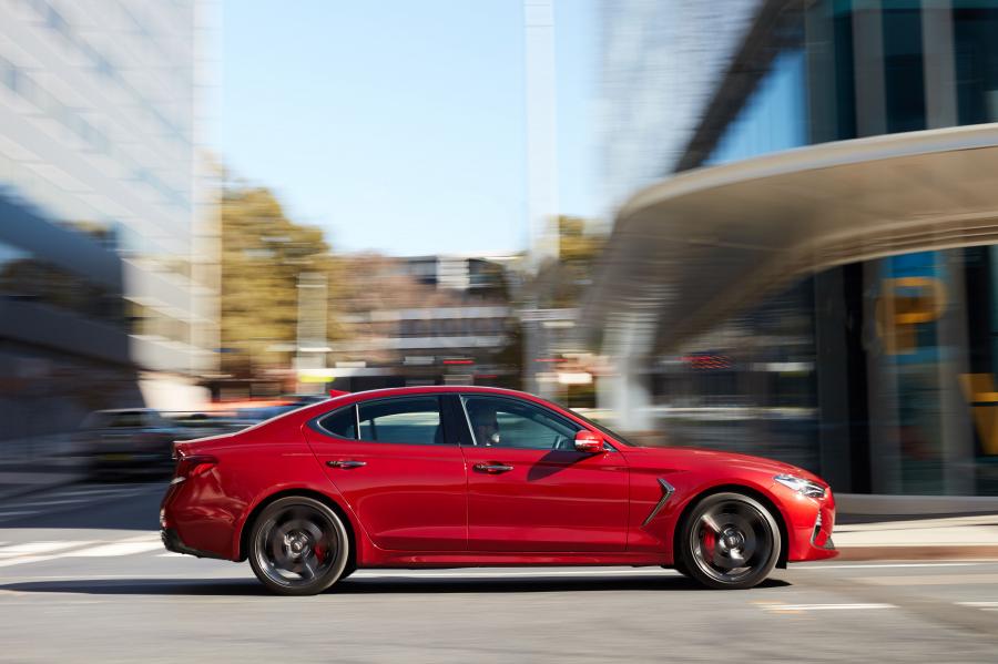  Genesis G70 3.3T 2019 года  (AU) (фото 22 из 40)